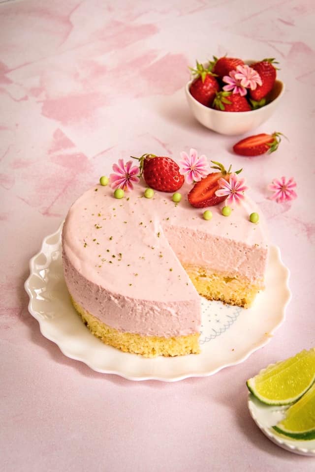 Gâteau nuage de fraise & citron vert